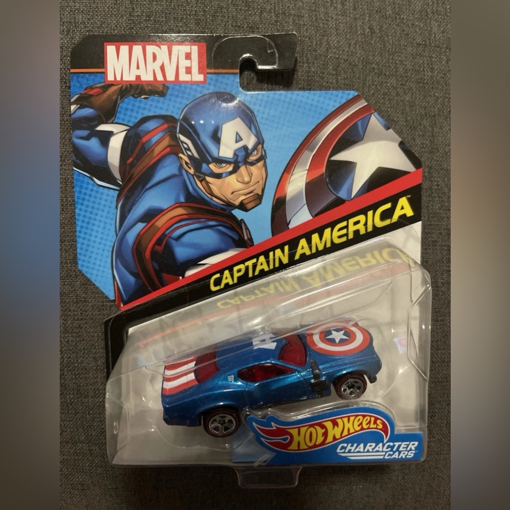 Hot Wheels Marvel Captain America Character Car
